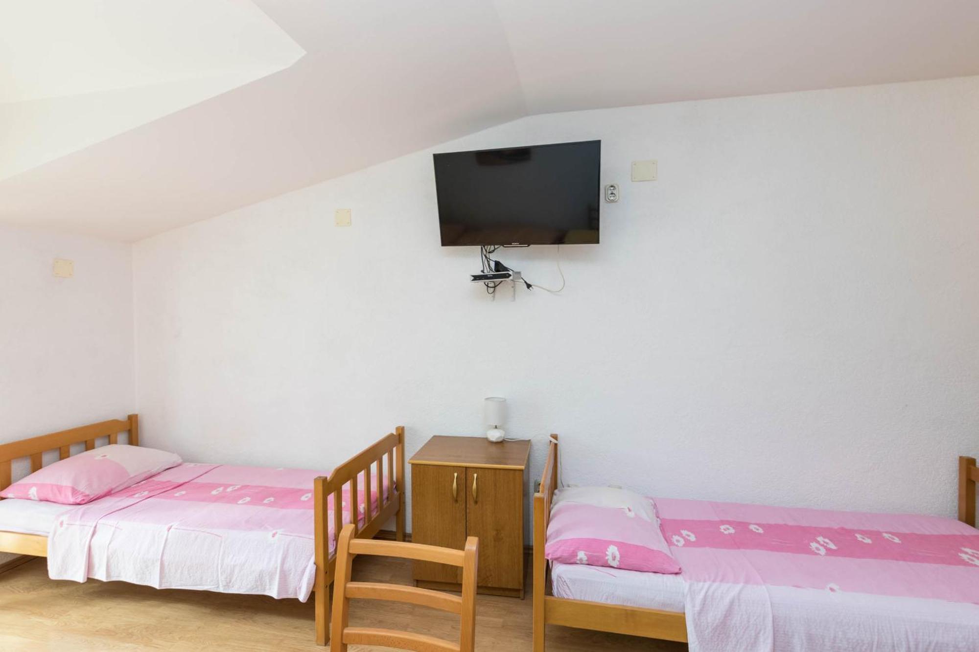 Apartments Cipetic คาชเตลา ภายนอก รูปภาพ