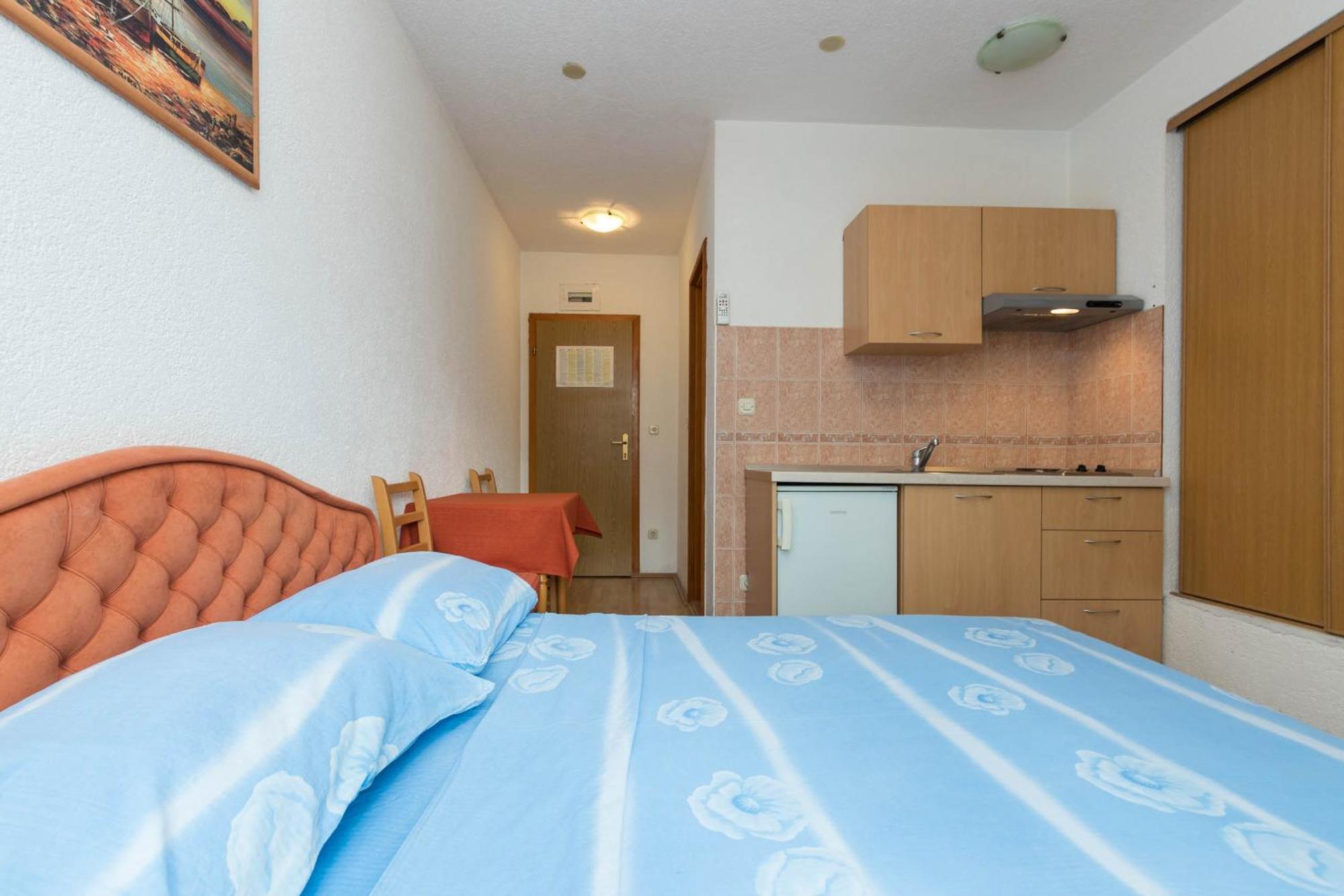 Apartments Cipetic คาชเตลา ภายนอก รูปภาพ